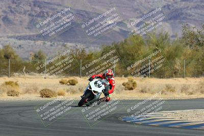 media/Jan-09-2022-SoCal Trackdays (Sun) [[2b1fec8404]]/Turn 6 (1035am)/